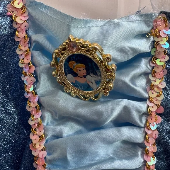 Disney Cinderella Girls Size 4 - 6 Sparkling Blue Costume Princess Dress Up - Picture 2 of 9